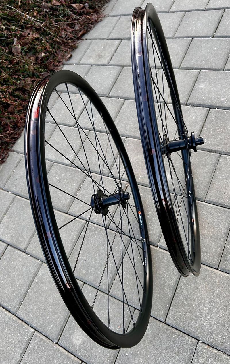 Kola Giant PR2 700c 622*22
