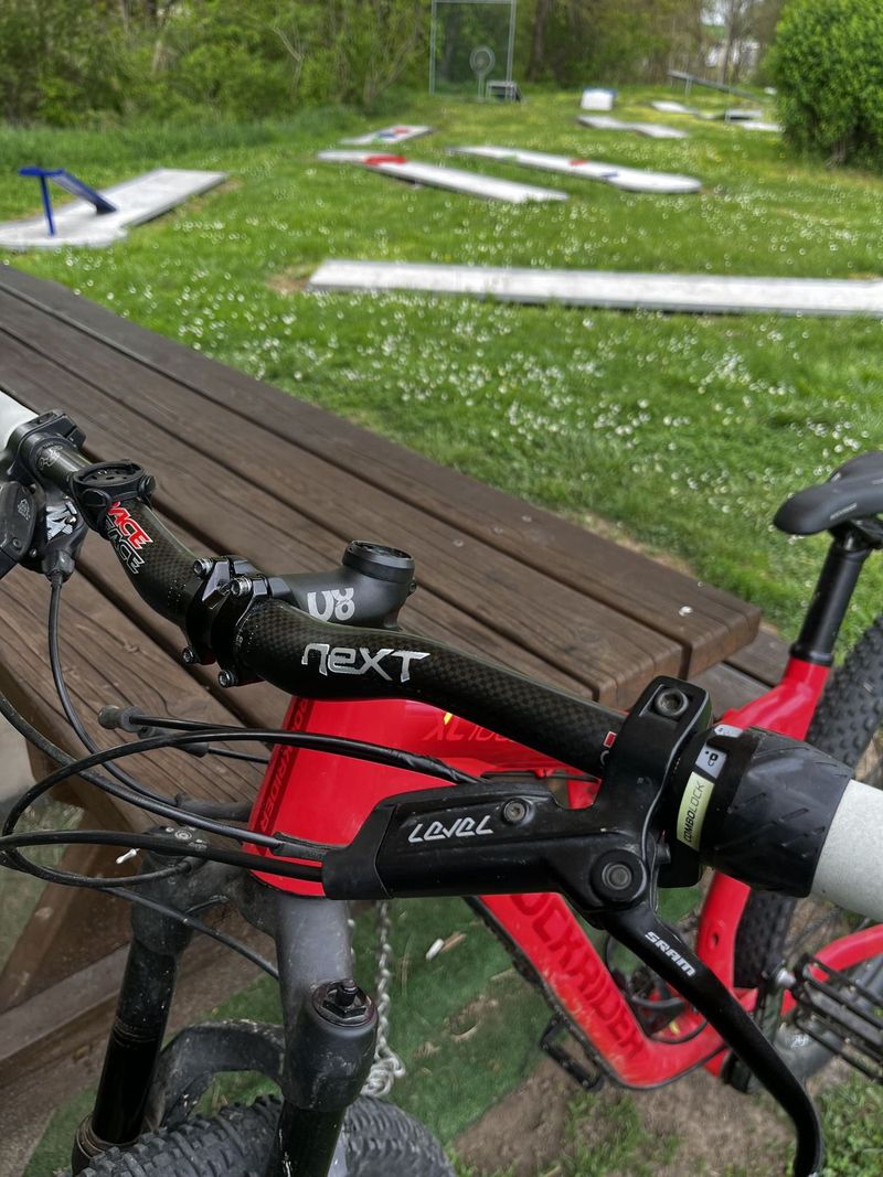 Rockrider xc 100s