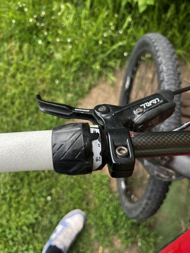 Rockrider xc 100s