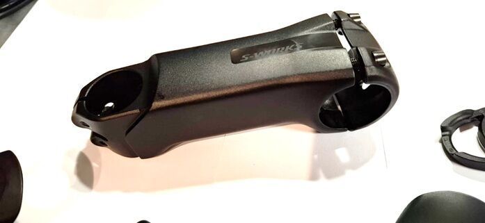 představec S-Works Venge , 110mm , 6st , včetně setu podložek