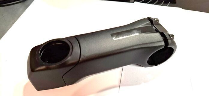 představec S-Works Venge , 110mm , 6st , včetně setu podložek
