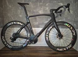 Pinarello Dogma Sram Red AXS 