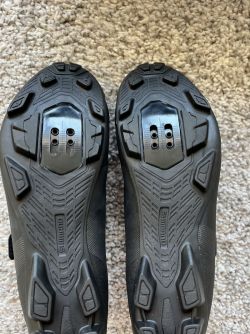 Nové¨nikdy nepoužité MTB tretry shimano SH-XC100, velikost 44