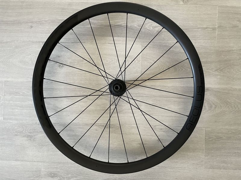 Bontrager Aeolus Elite 35 TLR