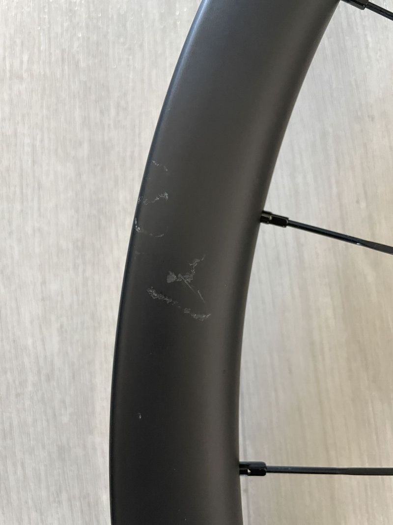 Bontrager Aeolus Elite 35 TLR