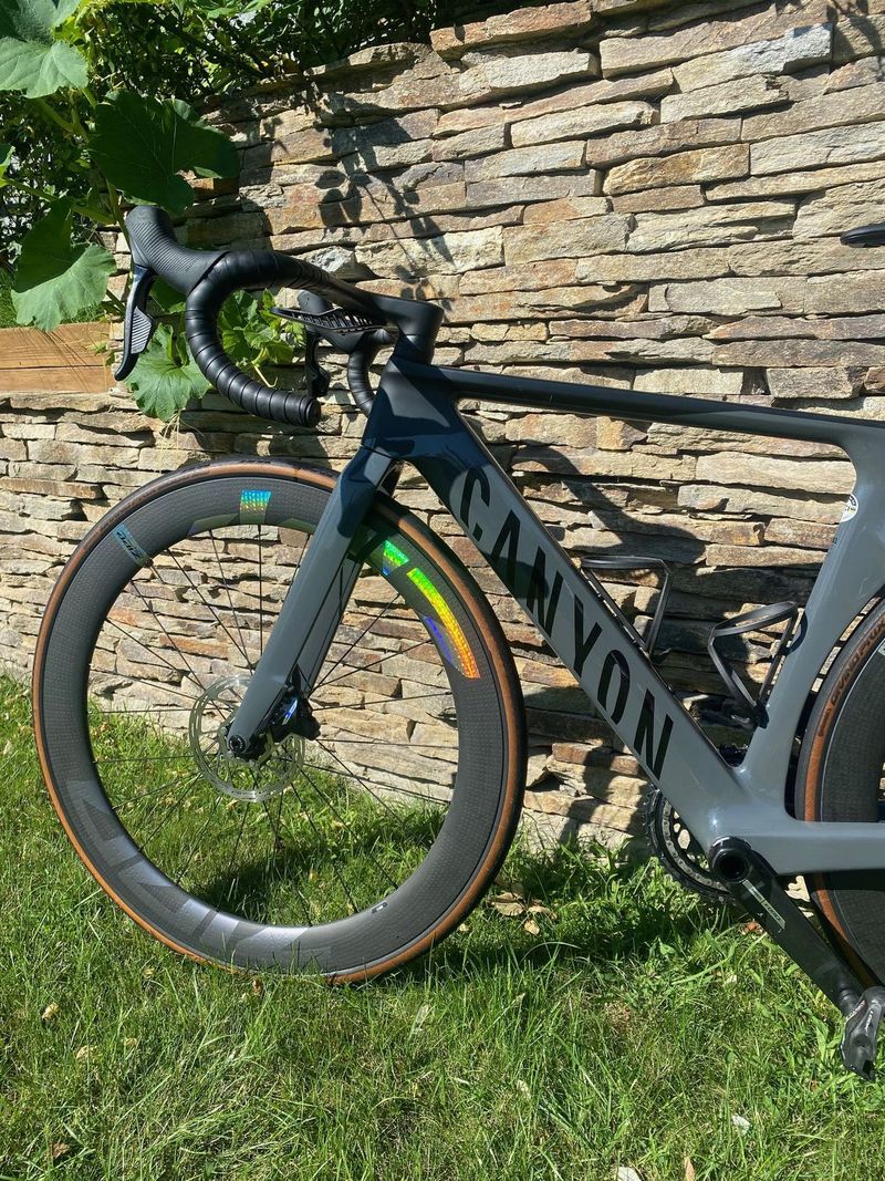 Canyon Aeroad CF SLX 8 AXS