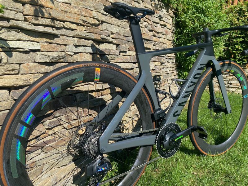 Canyon Aeroad CF SLX 8 AXS