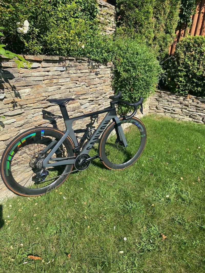 Canyon Aeroad CF SLX 8 AXS