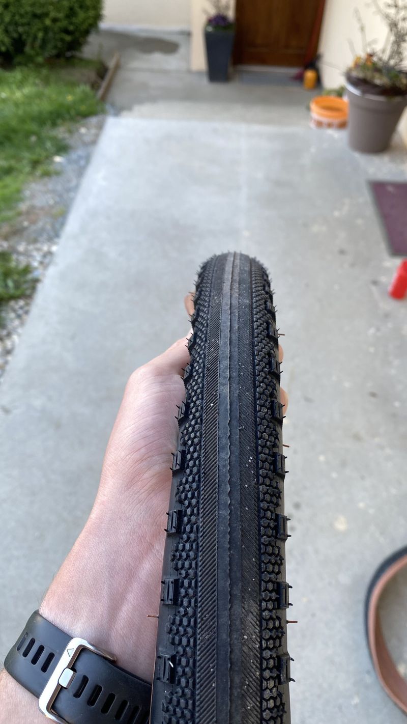 2 Gravel bezdušové pláště Goodyear County ultimate