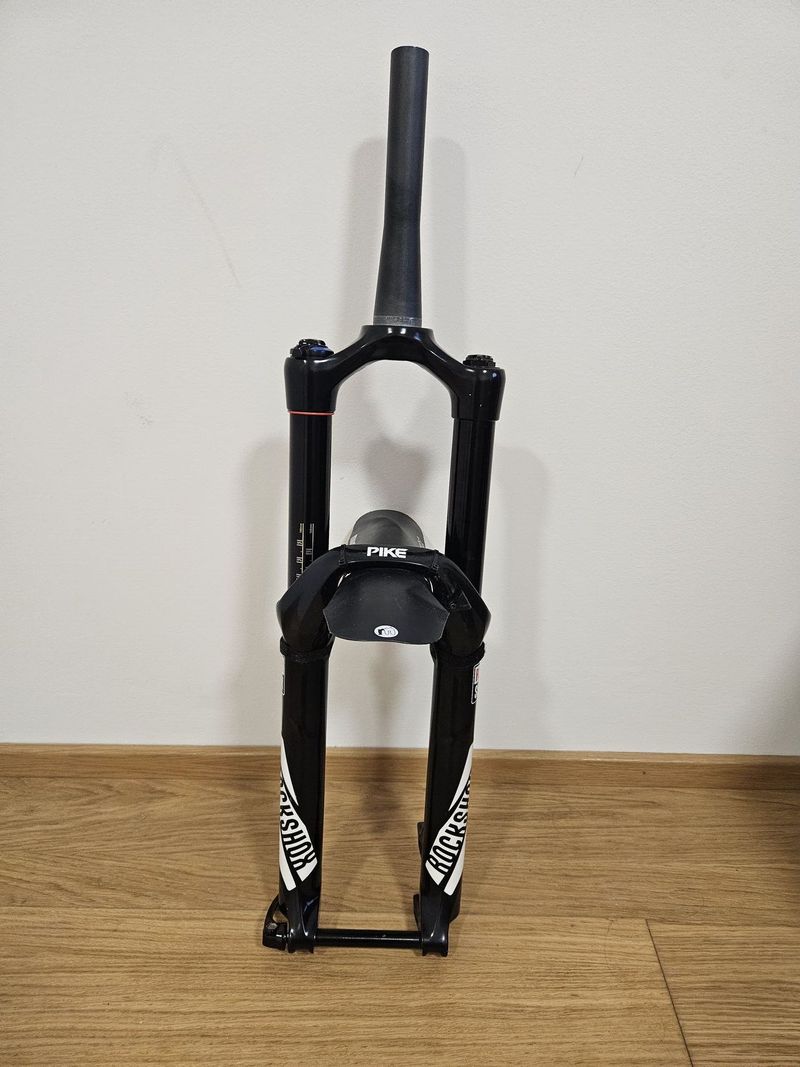 Rock Shock Pike RCT3_27,5_zdvih160 mm