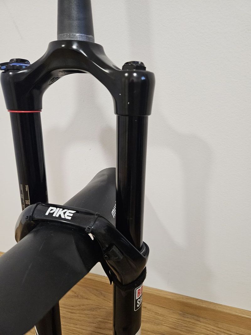 Rock Shock Pike RCT3_27,5_zdvih160 mm