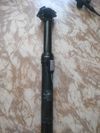 Kind shock lev , Teleskopická sedlovka, 31,6 mm, 335 mm, zdvih 100mm,434 g, komplet , vnější vedení