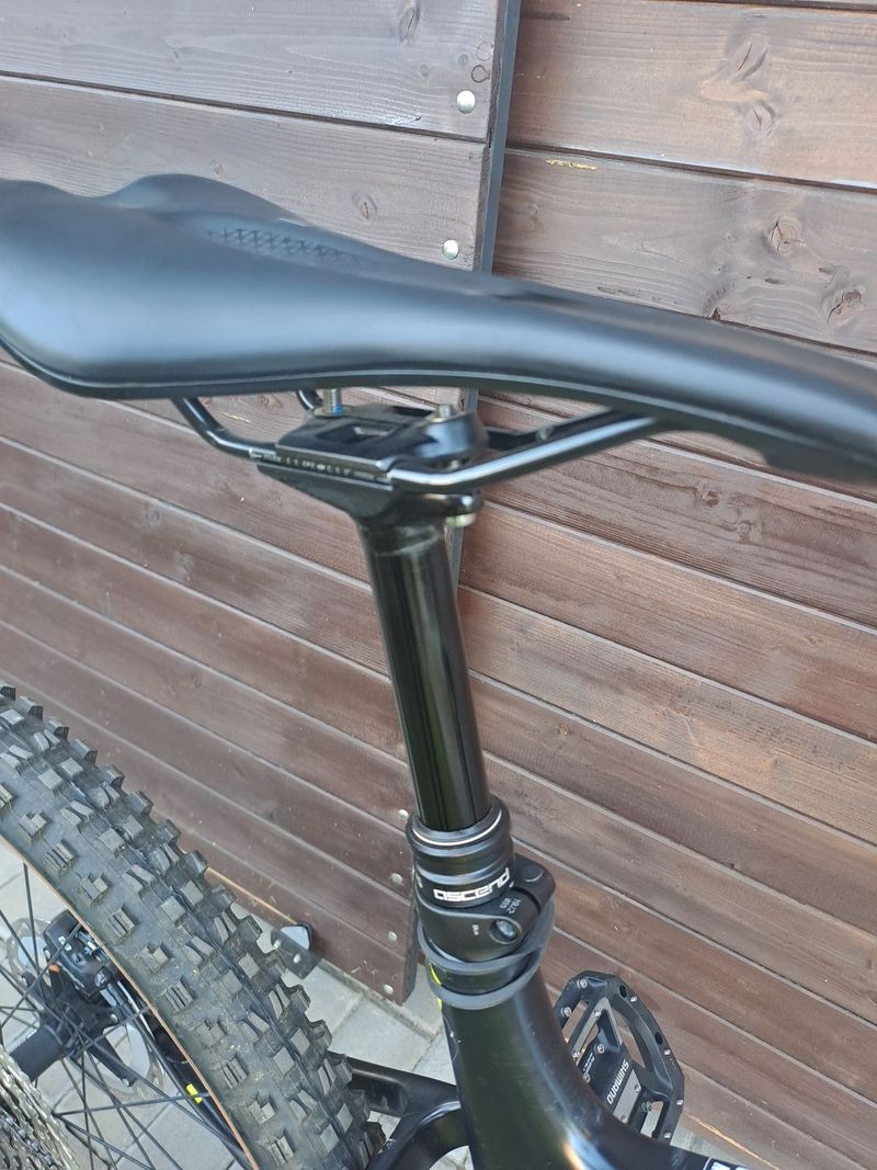 Zánovní v TOP stavu enduro bike Norco Optic ve velikosti M / kola 27,5er pro ženu nebo dítě / FOX 