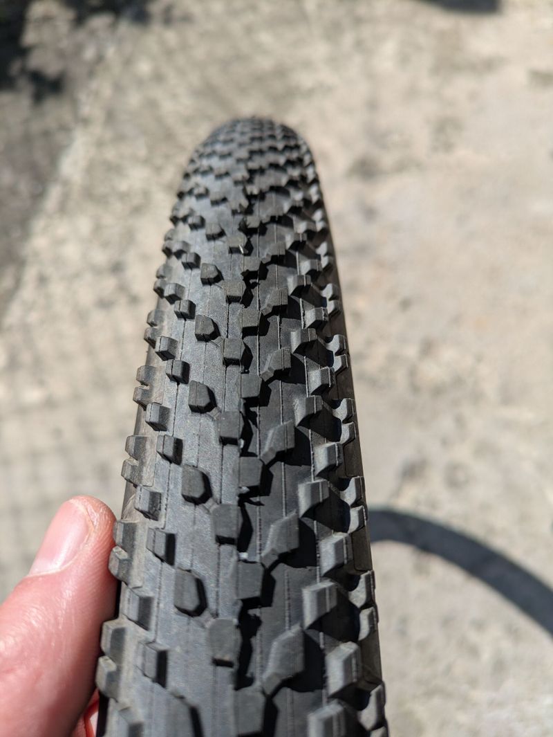 Tufo Gravel Swampero 700 x 40 c