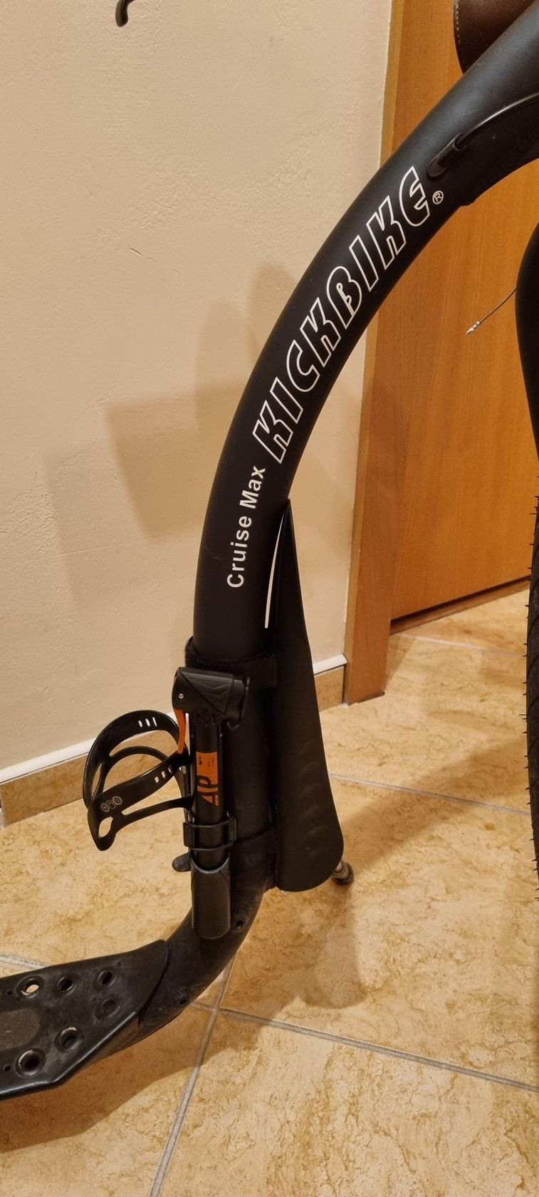 Koloběžka Kickbike Cruise Max s luxusním příslušenstvím