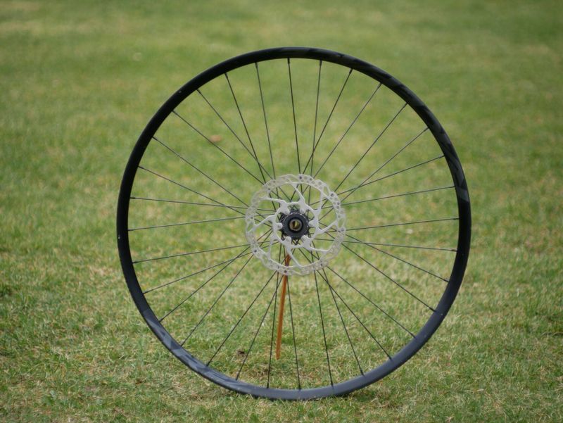 Zapletené MTB kola Raceface 29" + kazeta Deore + kotouče + pláště Maxxis