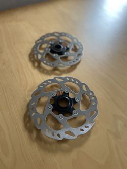 SHIMANO Brzdový kotouč SM-RT70S 160mm Center Lock Ice Tech (vnější utahování) - sundané z kola