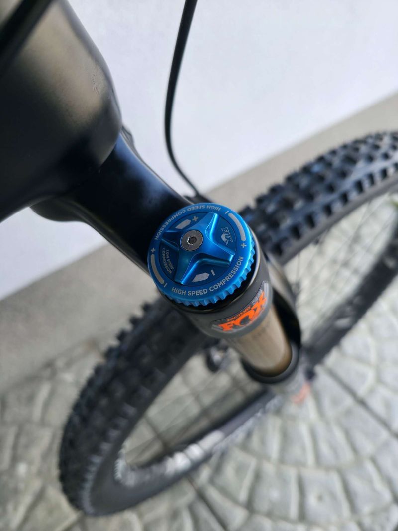 Horské kolo Orbea Rallon M Team Carbon 29″