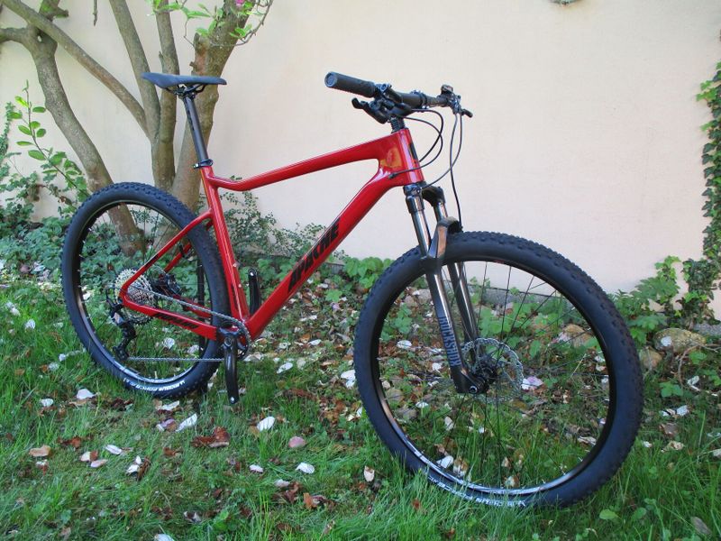Nové 29" karbonové kolo na rámu Apache Hupahu 21", SLX 1x12, vzduch. vidlice Rock Shox Recon