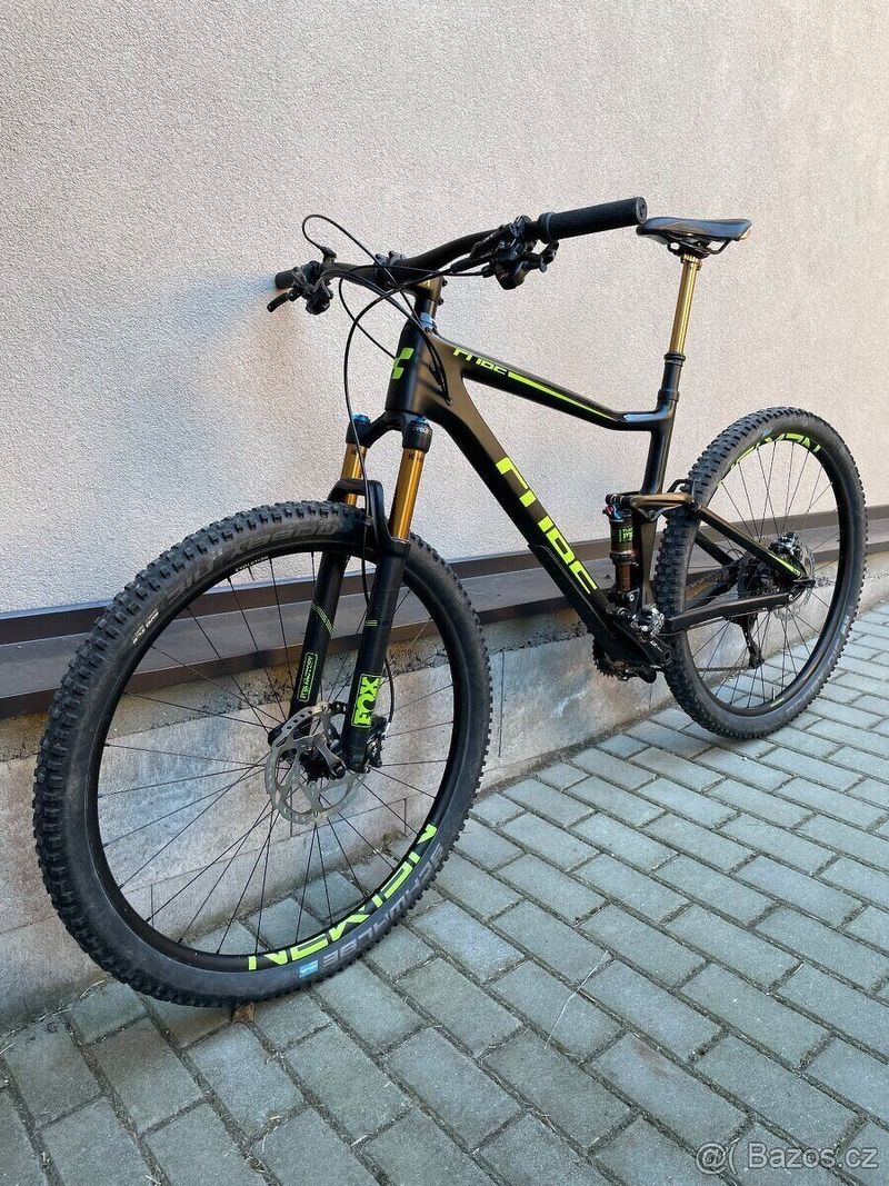 Horské karbonové celoodpružené kolo Cube Stereo 120 HPC SLT, velikost 21", kola 29"
