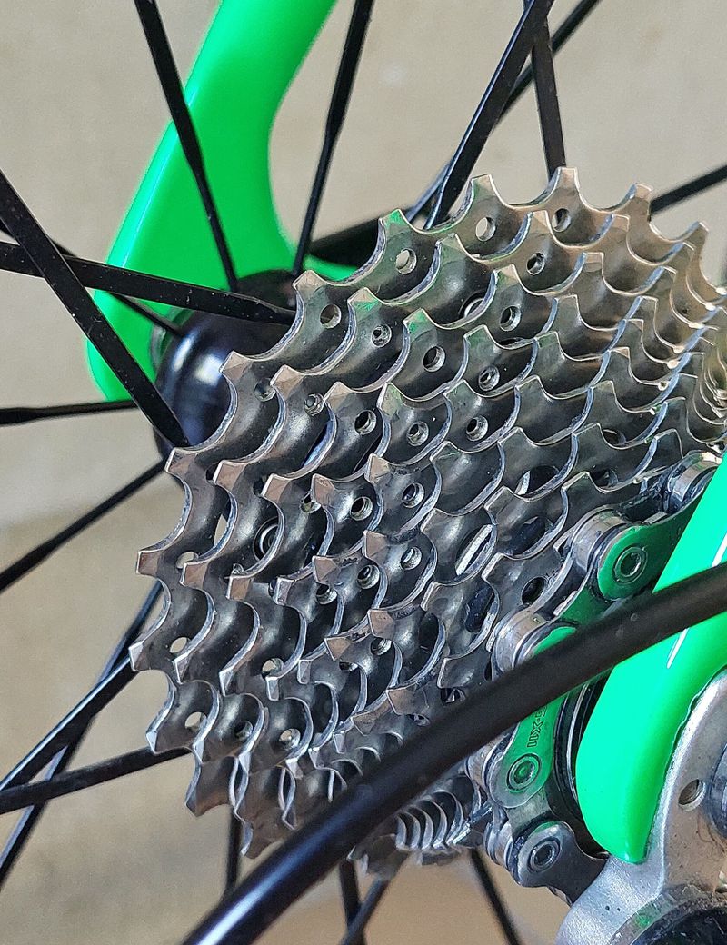 Silniční karbonové kolo Maxbike
