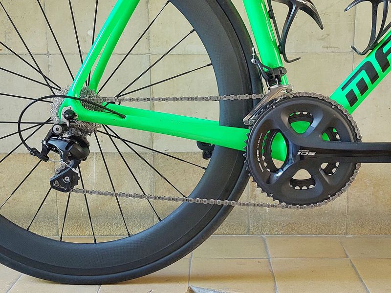 Silniční karbonové kolo Maxbike