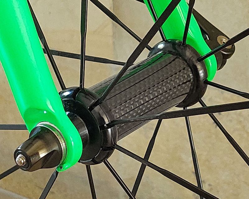 Silniční karbonové kolo Maxbike