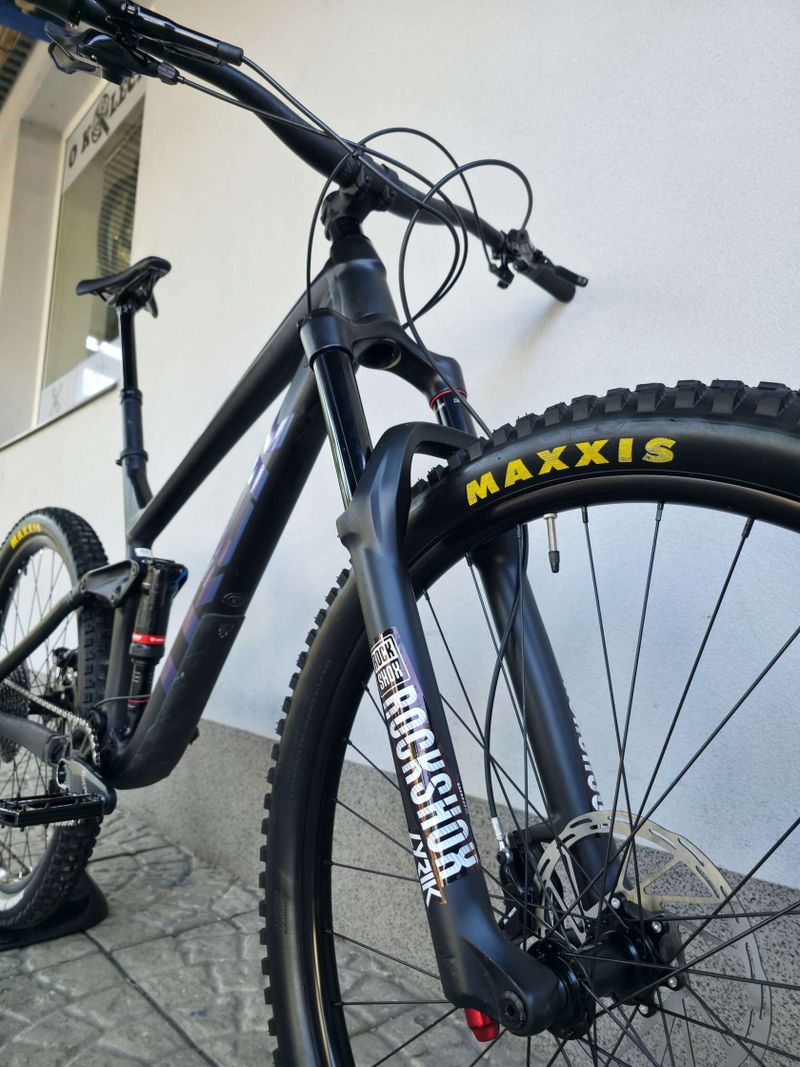 Horské kolo Trek Slash 8 2020 29″