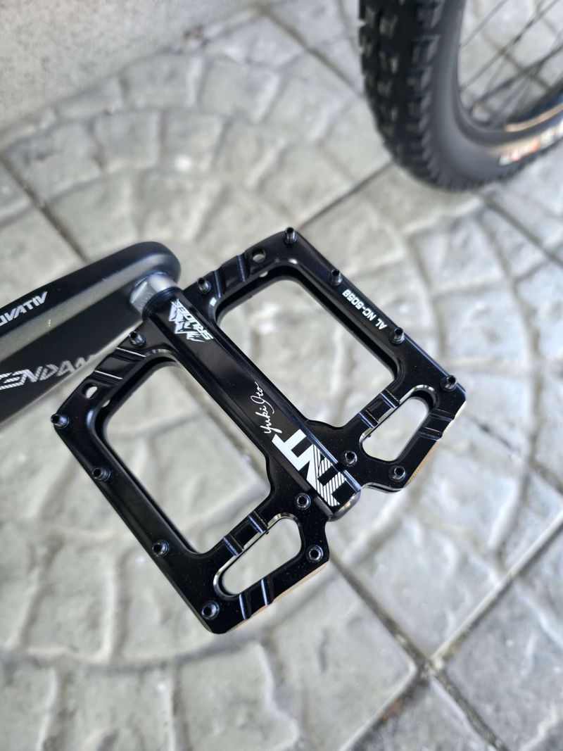 Horské kolo Trek Slash 8 2020 29″