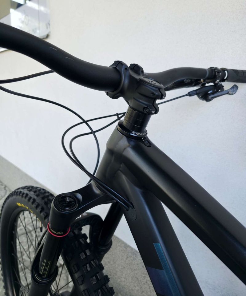 Horské kolo Trek Slash 8 2020 29″