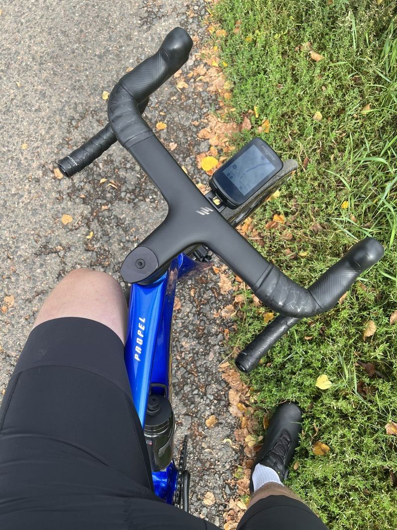 Vlastní stavba GIANT PROPEL 7,4kg