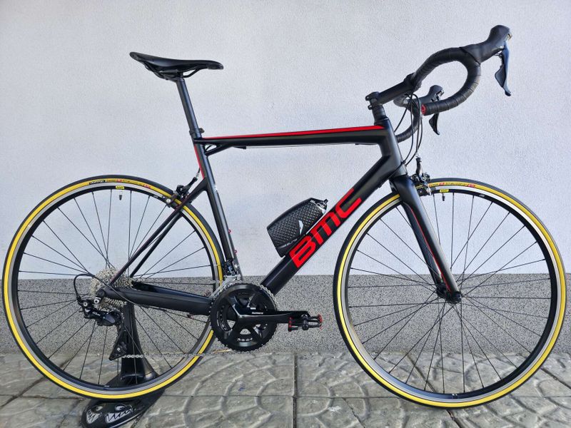 Silniční kolo BMC Teammachine SLR03 ONE Carbon 2021
