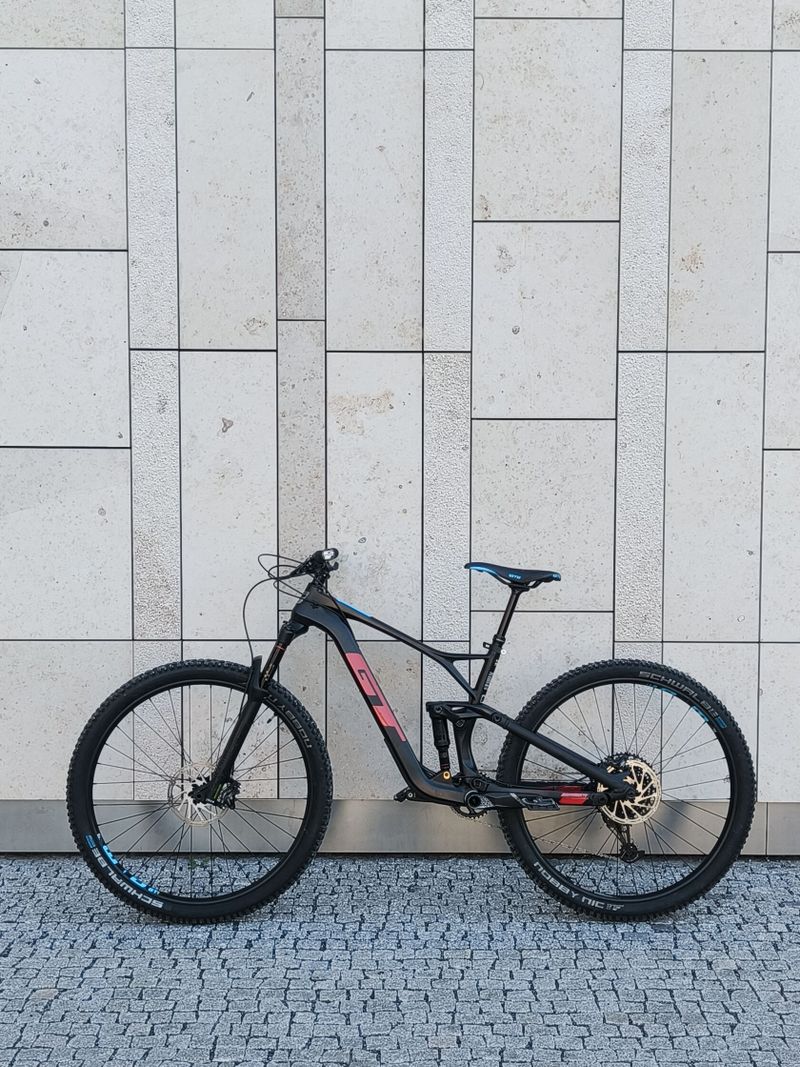 GT Sensor 29 Carbon Elite