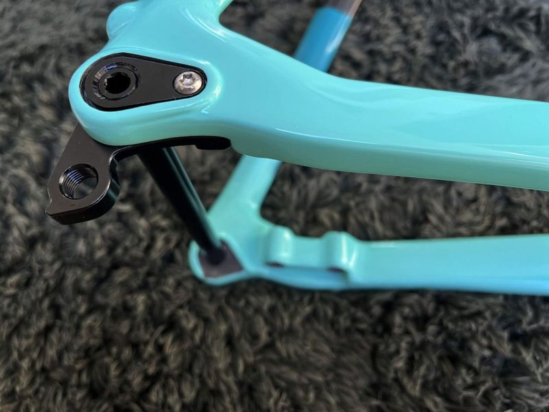 Bianchi Oltre XR4 (vel.59, NOVÉ)