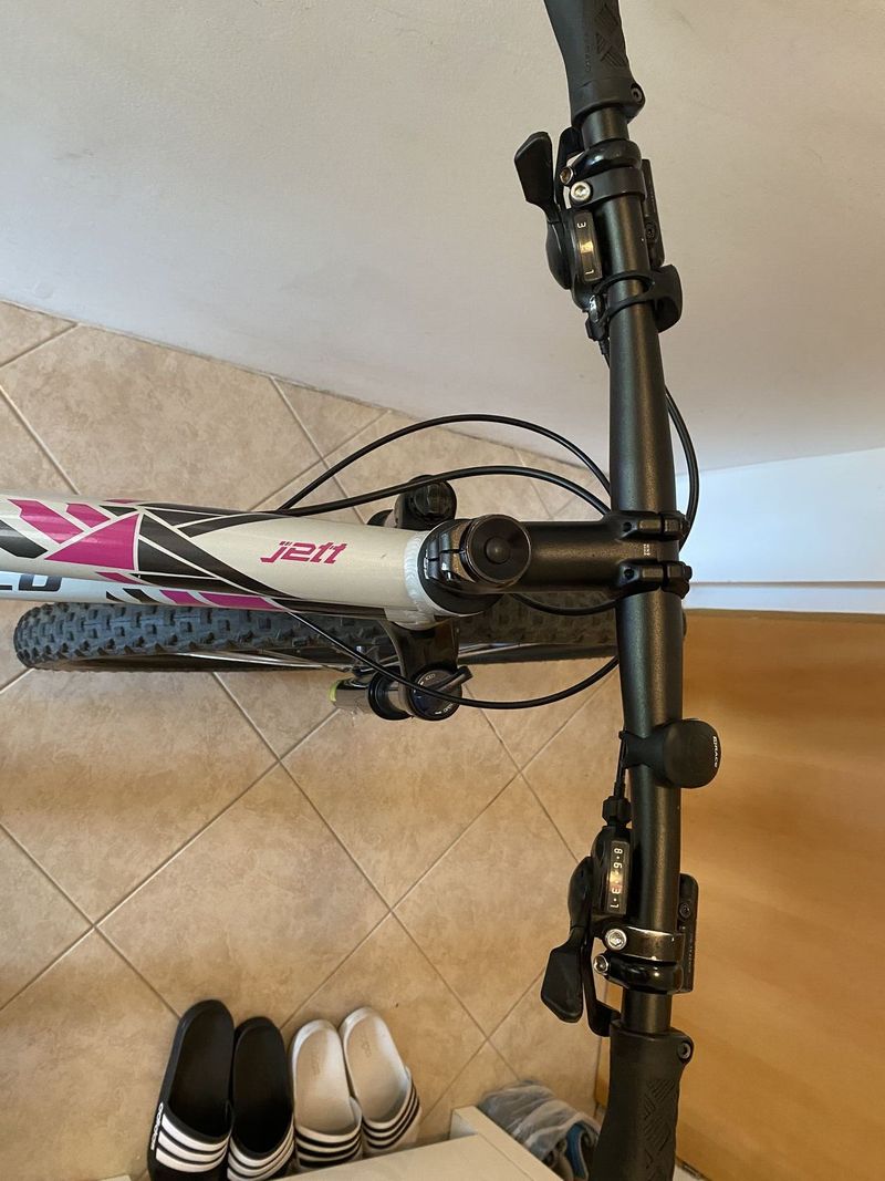 Dámské Specialized Jett horské kolo