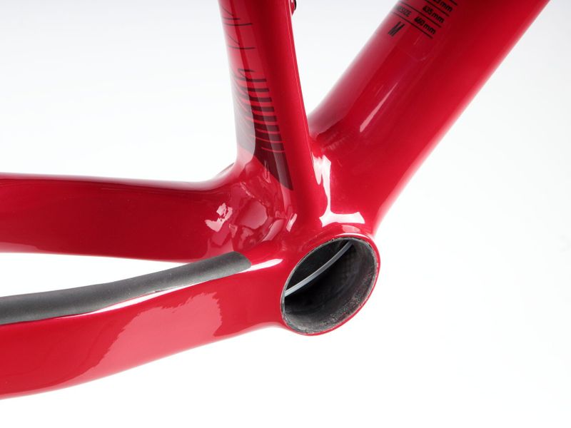 FOCUS Raven 8.8 Shimano XT 1x12 , velikost M -18"