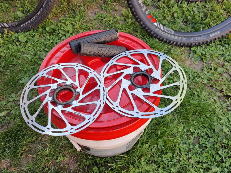 Kotouče Sram centerline 