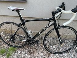 Silniční kolo Giant 