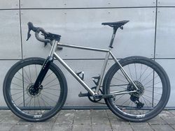 Merit Titanium gravel