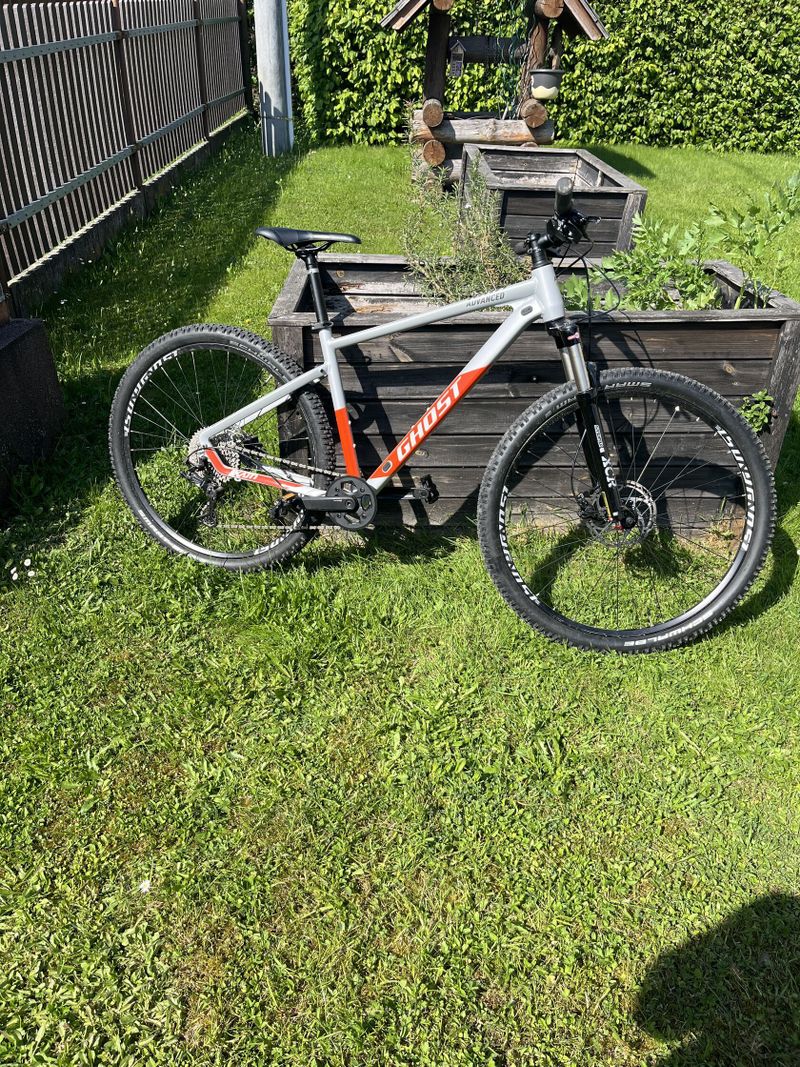 Ghost Kato Advanced 29" 2022 L / Vzduchová vidlice / 1x10