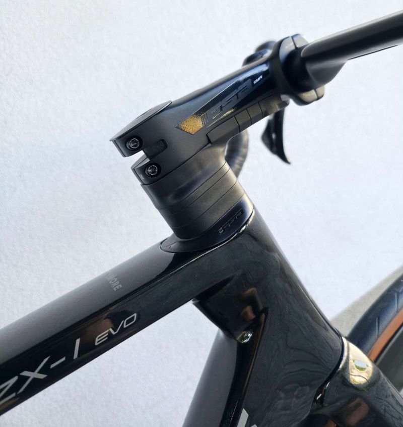Silniční kolo Vitus ZX 1 EVO CR Carbon 2021