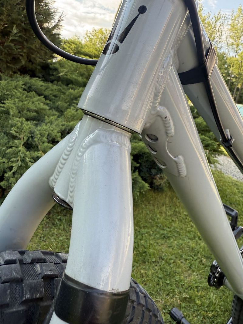 Prodám STREET TRIAL BIKE CZAR ION