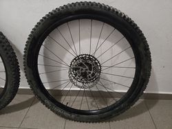 29palcové MTB zapletená kola Line Comp 30 TLR Boost