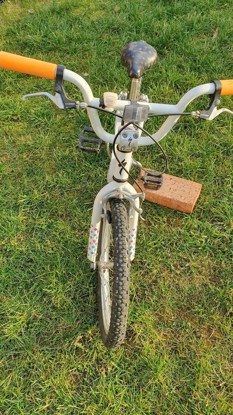 Spec. Hotrock bez řazení, citybike