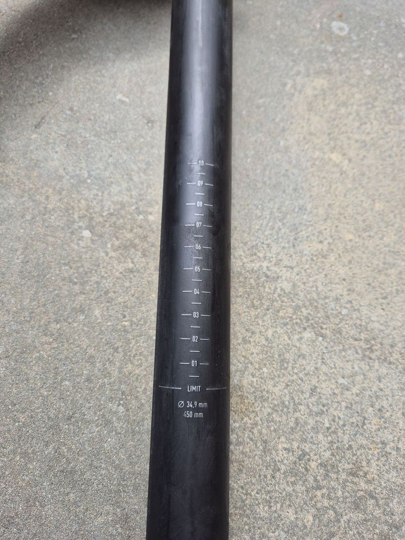Sedlovka Ghost GND51 Carbon 34.9mm