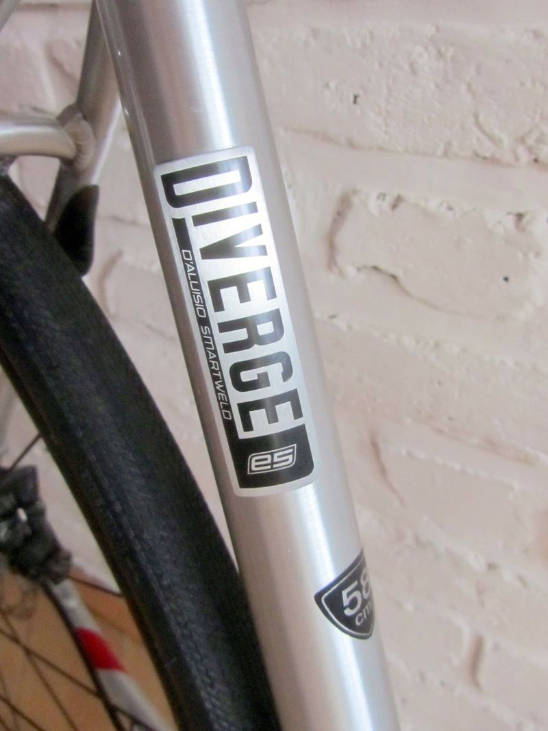 SPECIALIZED DIVERGE na Shimano ULTEGRA/105, 58 cm. Super stav