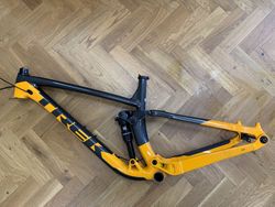 Prodám rámovou sadu Trek Fuel EX 5 Gen 5 (M/L)