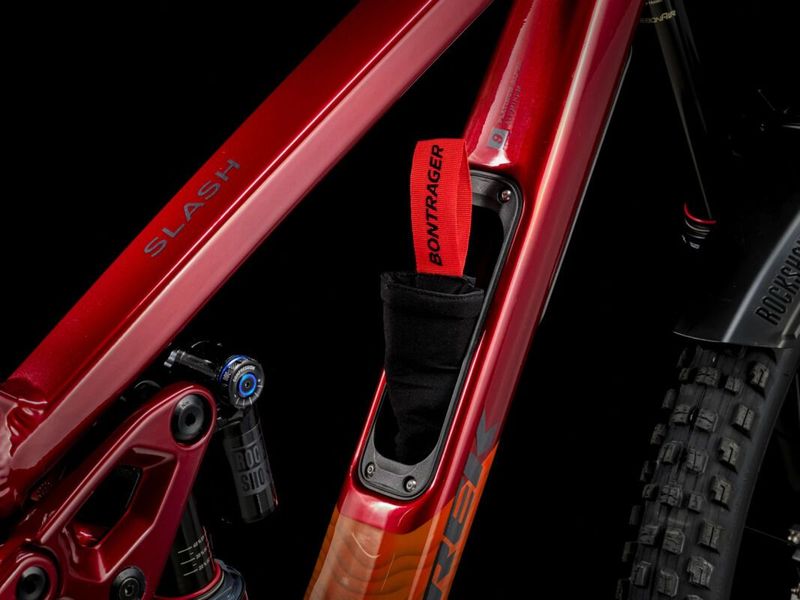TREK Slash 9 GX AXS T-Type Gen 6, vel. M - nové kolo
