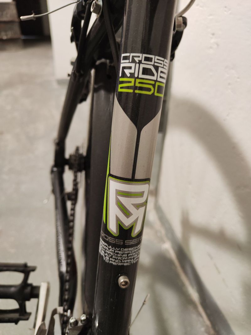 Rock Machine Crossride 250 18"
