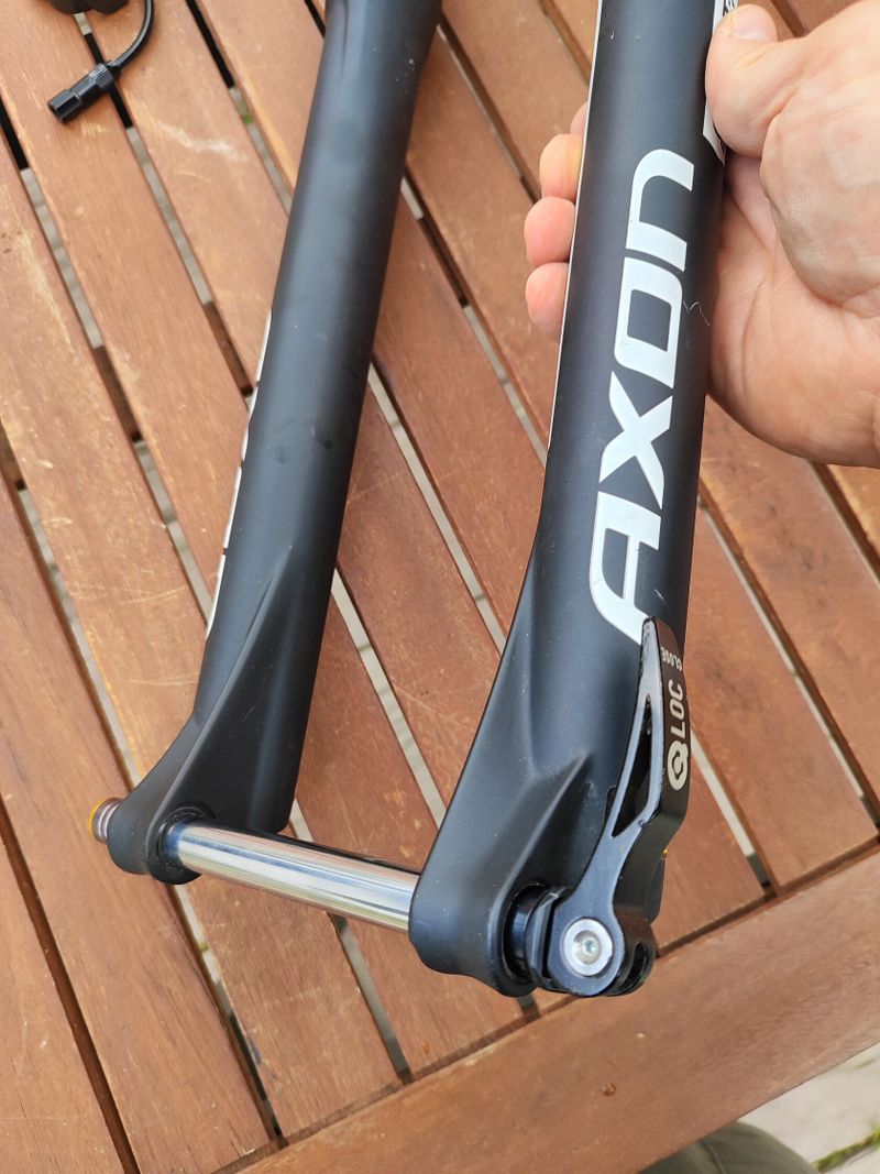 SR Suntour AXON RL-RC vidlice 29 100mm